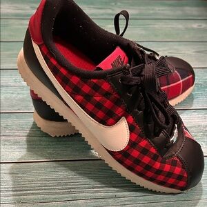Nike Red and Black Plaid Sneakers. NWOB